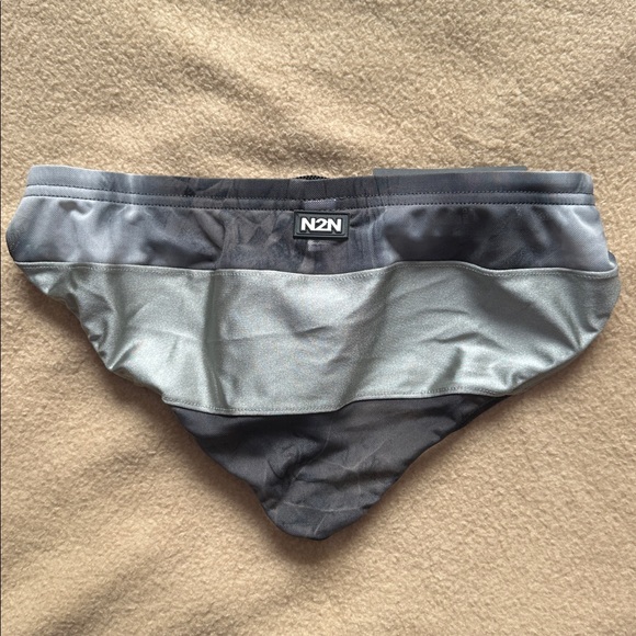 N2N gray and black Mesh Swim Brief - Picture 3 of 4
